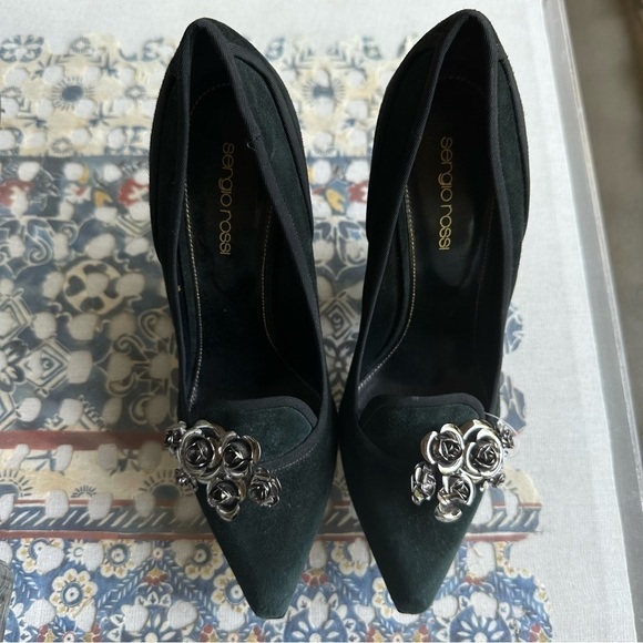 Sergio Rossi Suede Heels in green size 9 - Picture 2 of 10